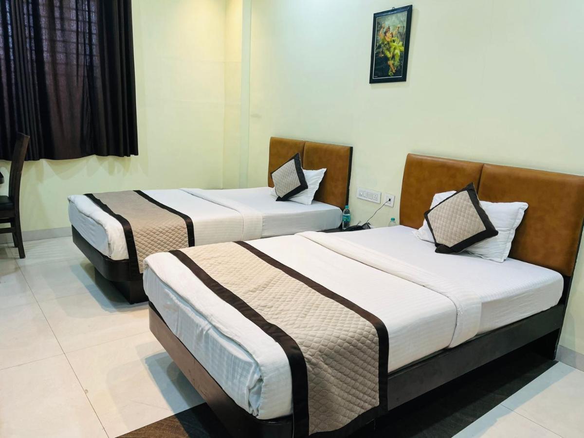 Jmc Hotel Lavish Akolia Экстерьер фото