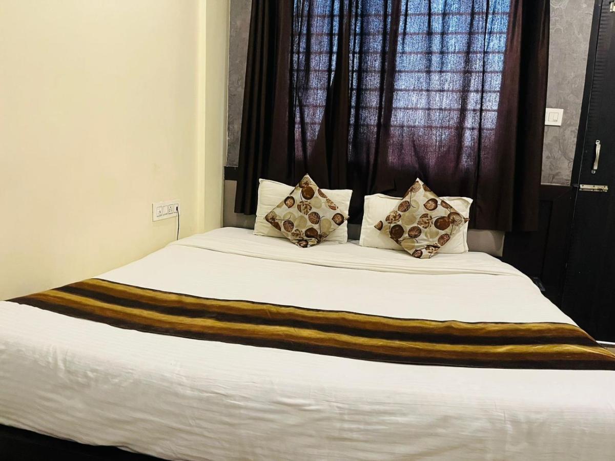 Jmc Hotel Lavish Akolia Экстерьер фото